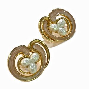 Vintage Clip On Earrings Gold & Blush Pink Swirl Enamel Faux Freshwater Pearls